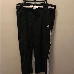 Adidas Capri pants size large.